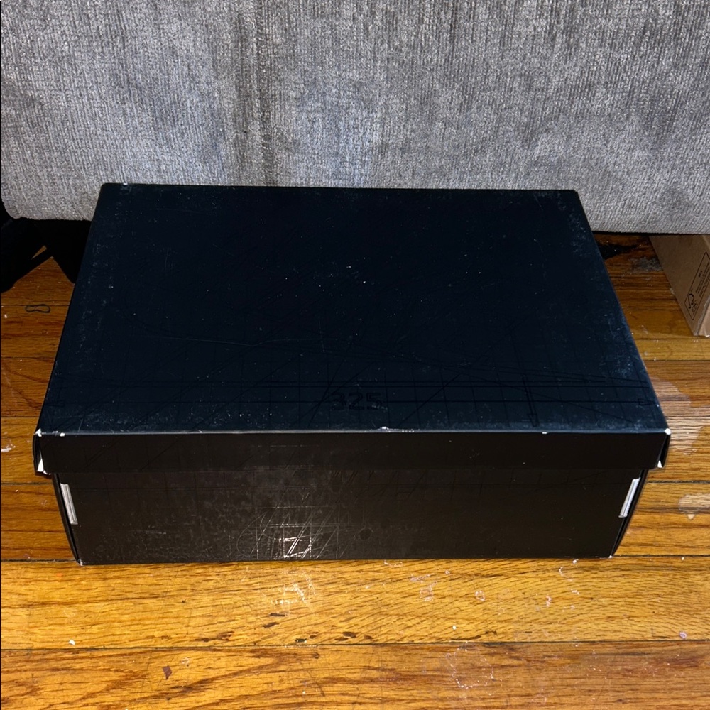 Jordan Empty Box - Picture 3 of 8